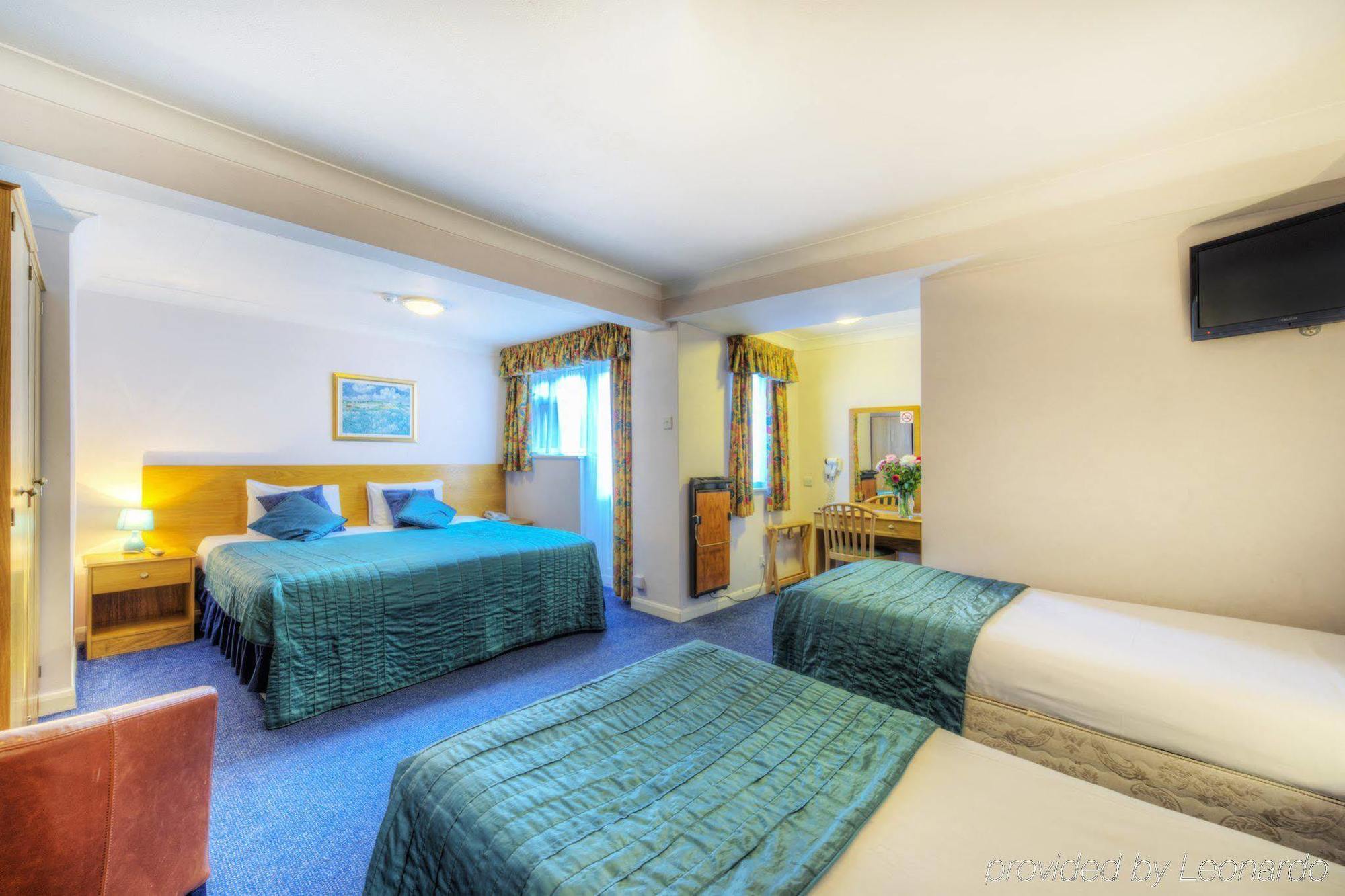 Flexistay Reading West Aparthotel - With Communal Kitchen Use Εξωτερικό φωτογραφία
