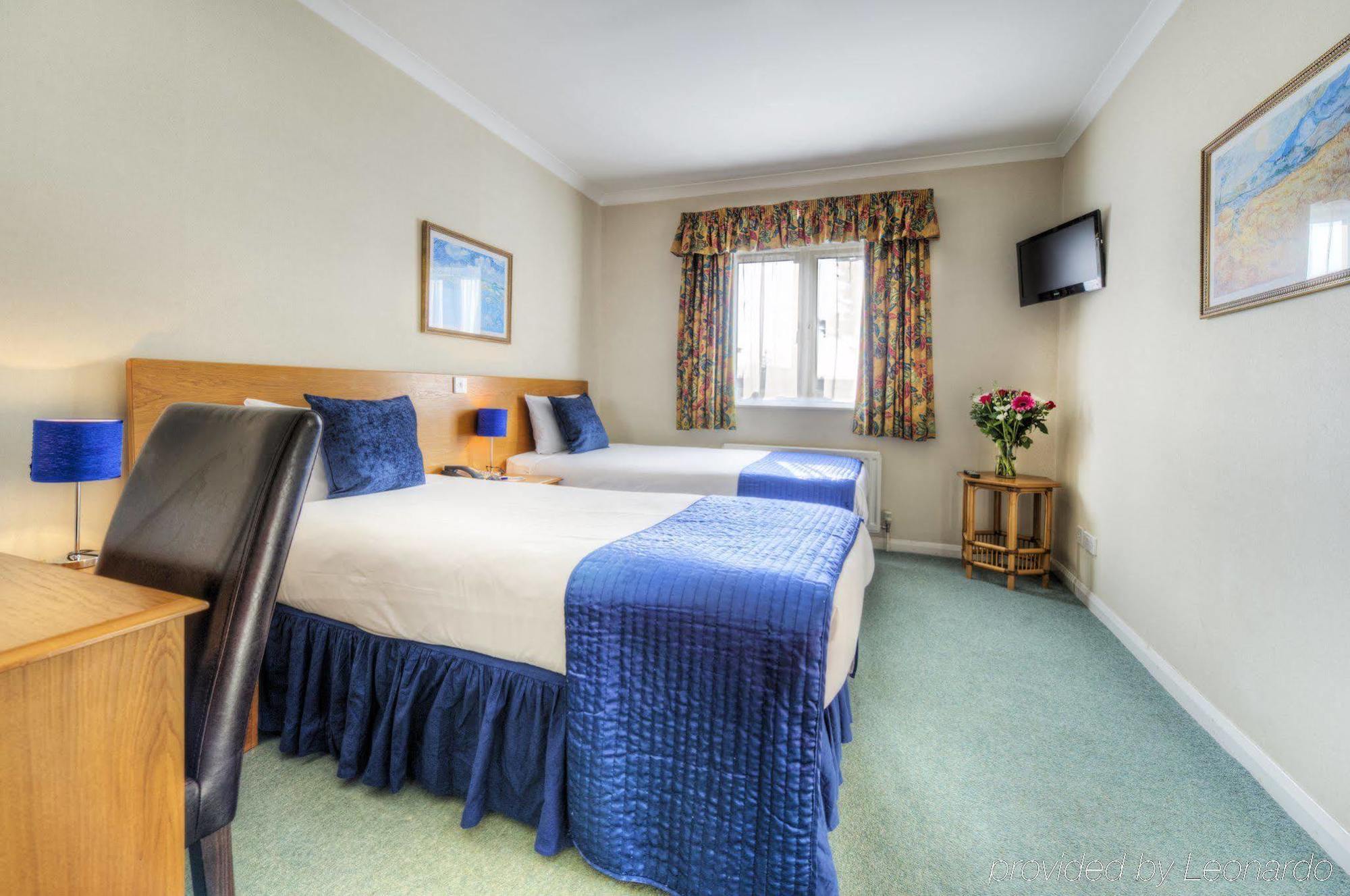 Flexistay Reading West Aparthotel - With Communal Kitchen Use Εξωτερικό φωτογραφία